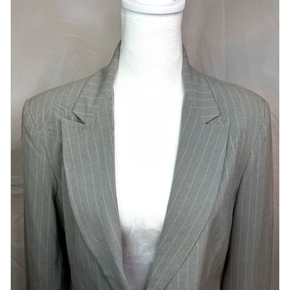 Steve & Barry's Uptown Gray Pinstripe Blazer One Button Womens Business NWT - Picture 3 of 8